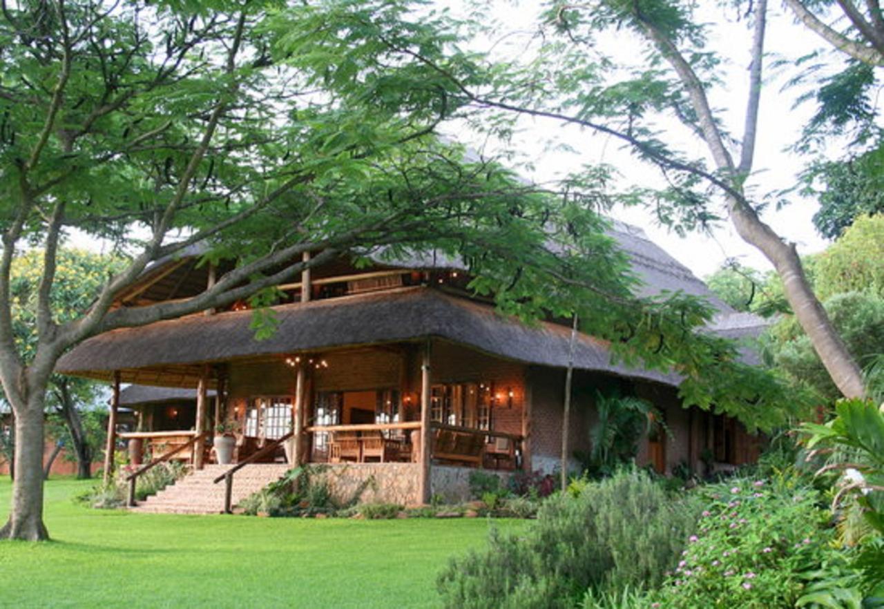 Kumbali Country Lodge Lilongüe Exterior foto